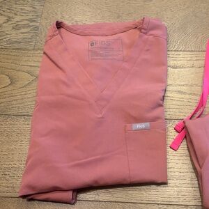 Figs mauve Scrub set